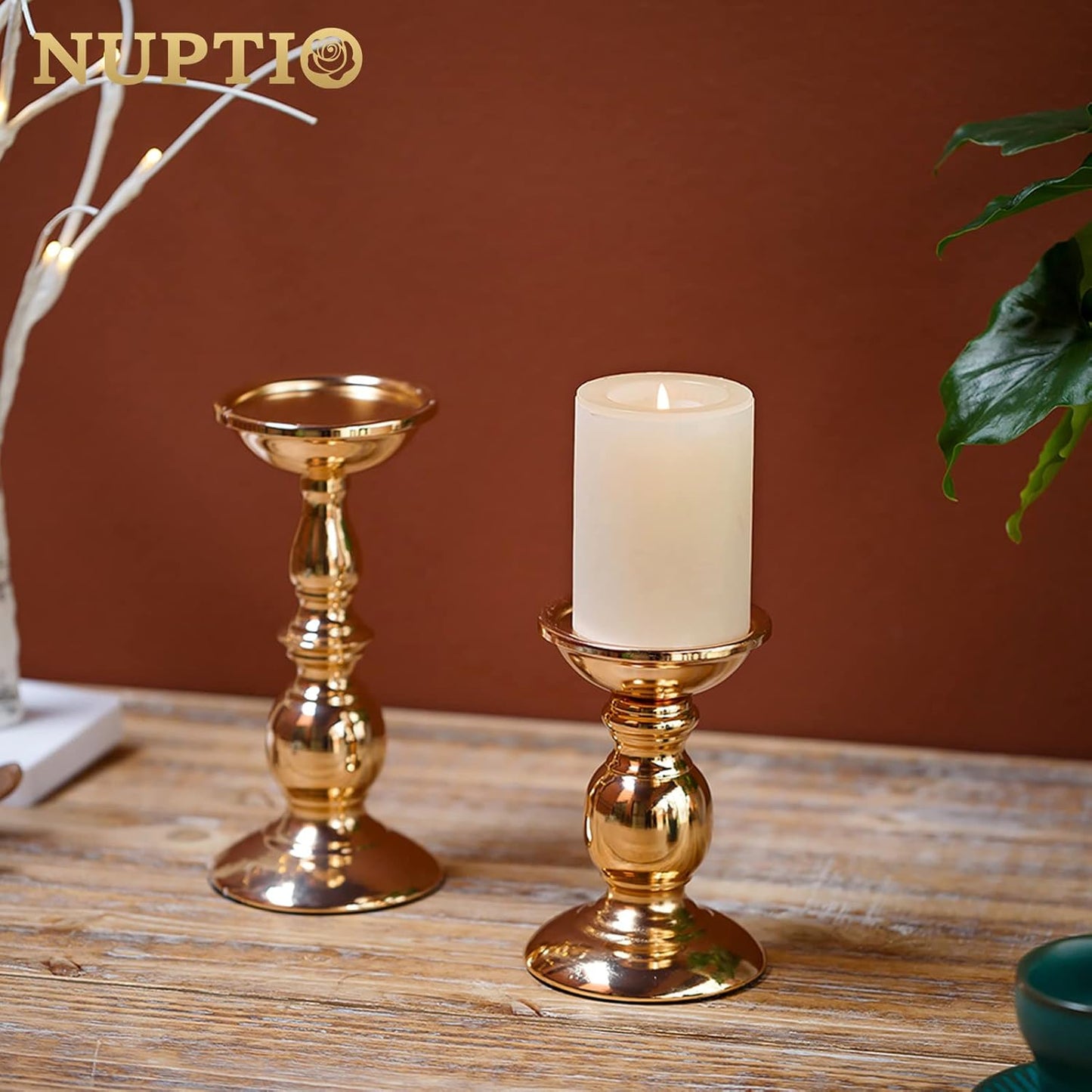 2 Pcs Gold Pillar Candle Holders