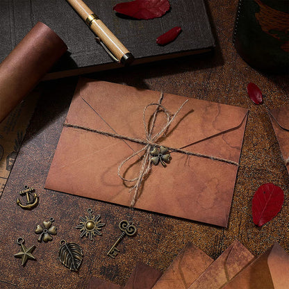 Vintage Stationary Paper and Envelopes Set