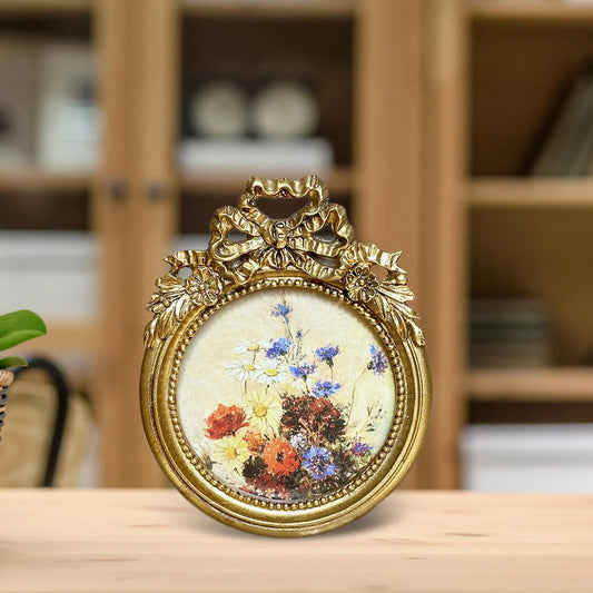 Antique Photo Frame round 
