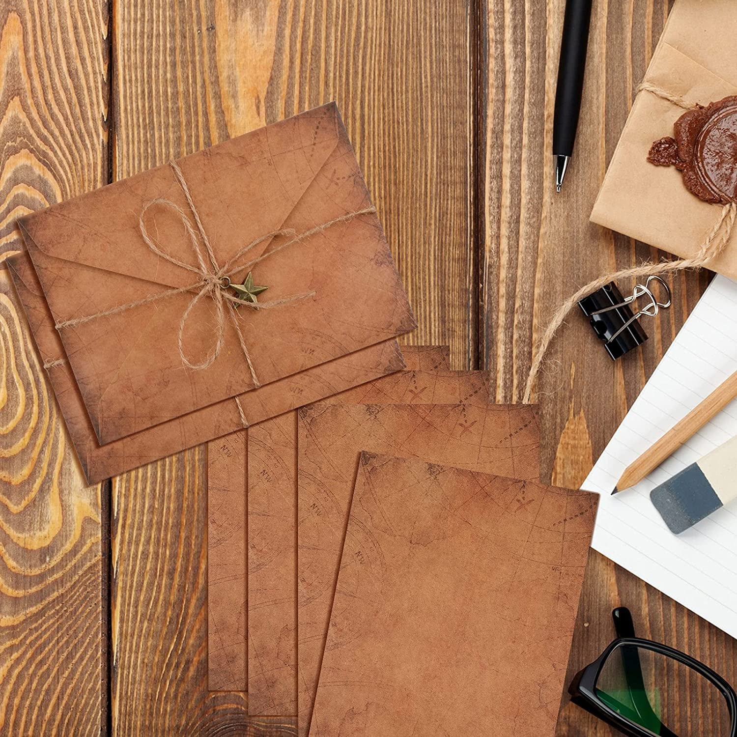 Vintage Stationary Paper and Envelopes Set